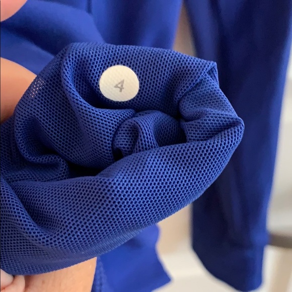 🍋 lululemon zip-up hoodie, blue, size 4 (xs) - Picture 5 of 9